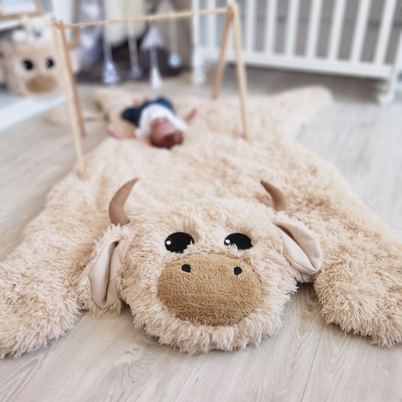 Thảm Bò Highland Thủ Công - Thảm Lót Sàn Cho Phòng Nursery