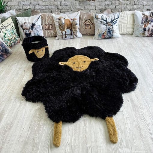 feltvie tham trai san hinh cuu den cho be 109x120cm co theu ten 1626