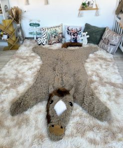 Thamboa Thảm Trải Sàn Hình Ngựa Nâu Handmade Cho Bé Có Thêu Tên 147x122cm