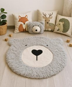 Thamboa Thảm Trải Sàn Hình Gấu Xám Lông Xù Cho Bé 114cm + Gối & Decor